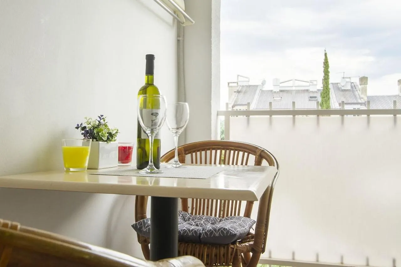 Apartman Seka Njivice Apartment